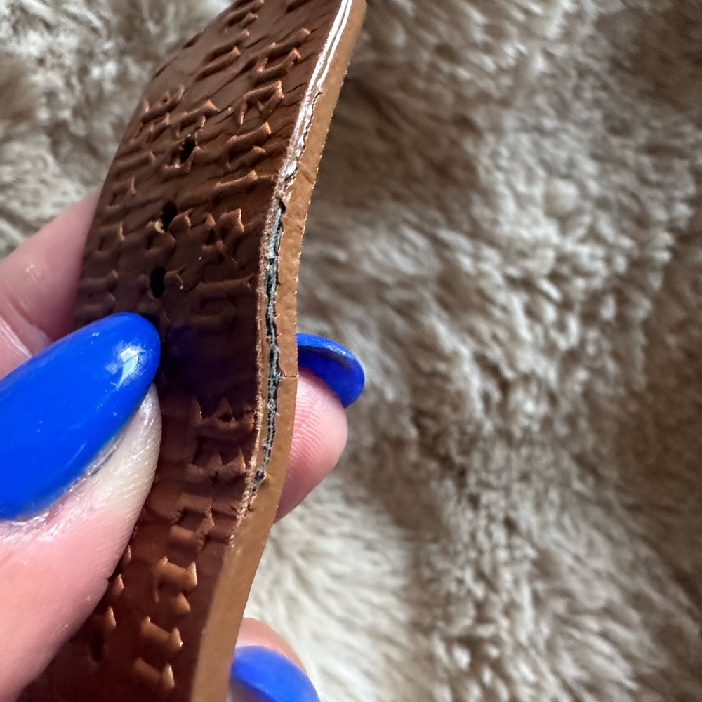 Beautiful L.A.M.B watch genuine leather. - Picture 5 of 8